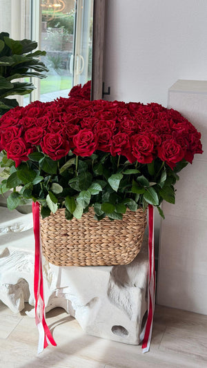 Luxury Flower Delivery Las Vegas | How to Choose the Perfect Bouquet