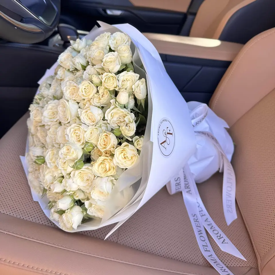 Cream Elegance, white rose bouquet, Aroma Flowers Las Vegas