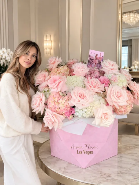 Pink Royal Garden Flower Box, pink roses and hydrangea in a pink box, Aroma Flowers Las Vegas